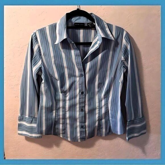 New York & Company shirt - Picture 2 of 6